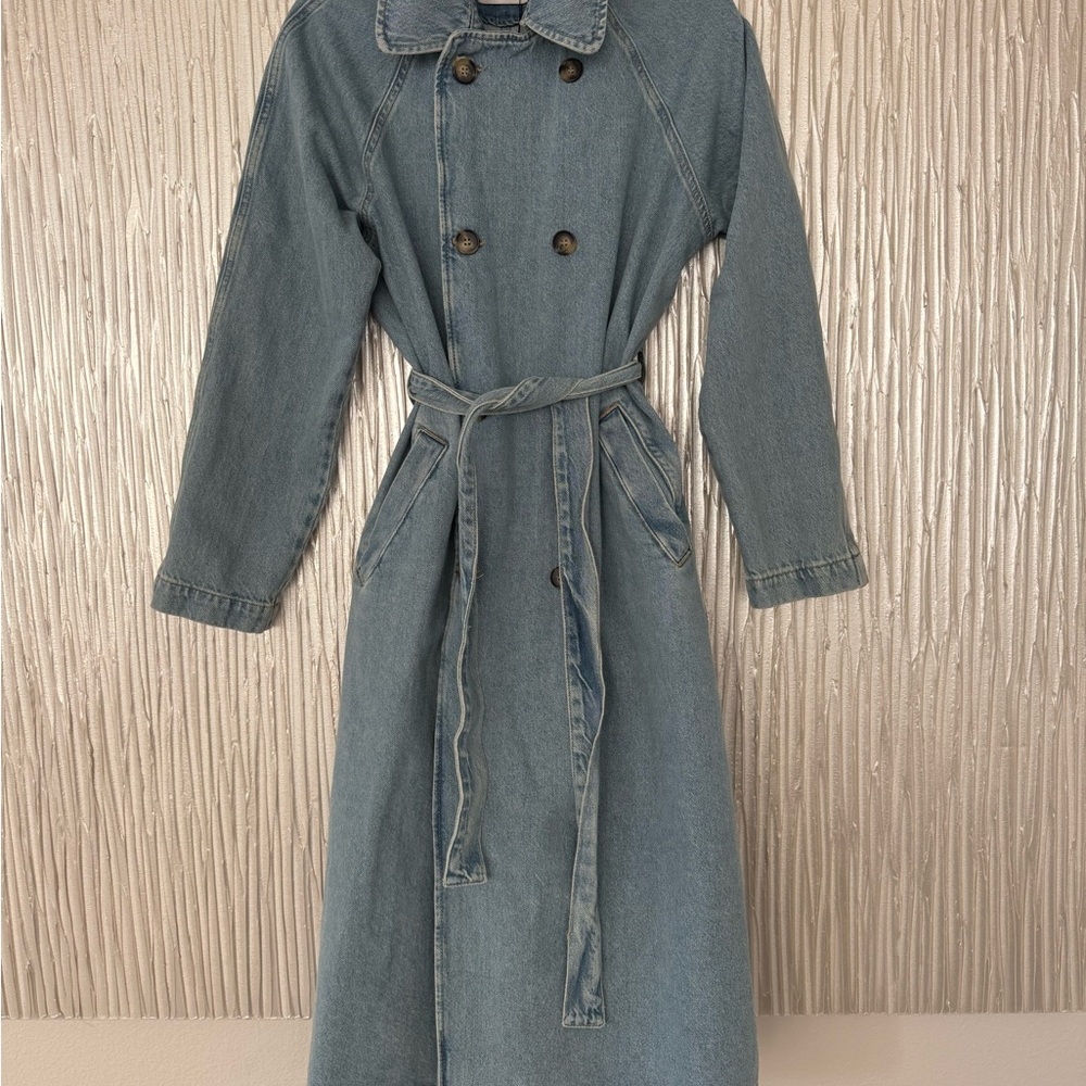 Zara Classic Light Blue Denim Trench Coat - BRAND NEW w/Tags attached